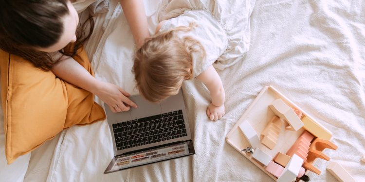 Ảnh bìa facebook đẹp và cute