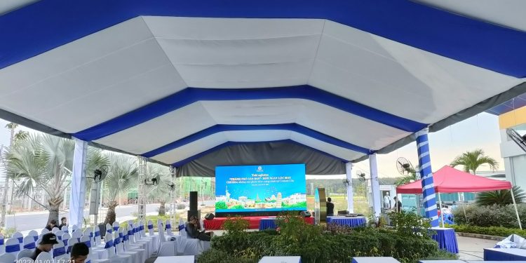 Các Yếu Tố Ảnh Hưởng Đến Tuổi Thọ Của Nhà Bạt Sự Kiện